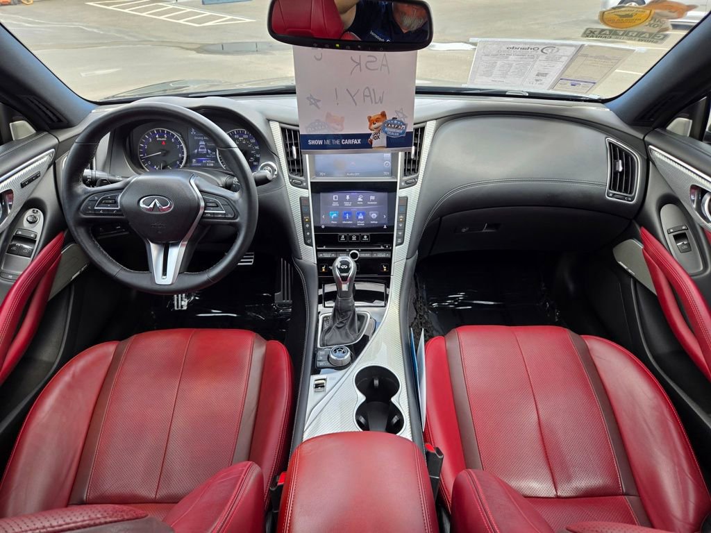 Used 2018 INFINITI Q60 Red Sport 400 w/ Sensory Package 3.0T Sport RWD image 41