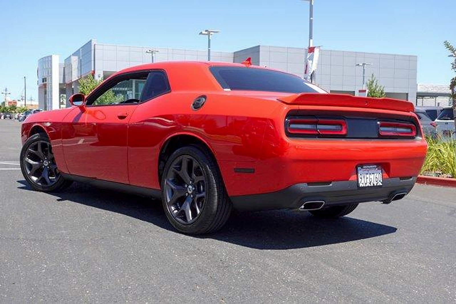Used 2017 Dodge Challenger SXT Plus RWD image 7