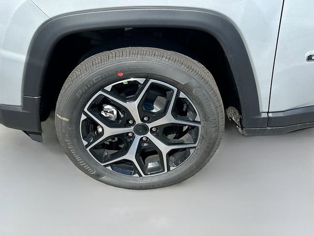 New 2026 Jeep Compass Limited image 32