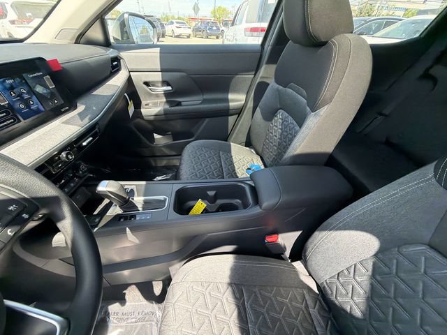 New 2026 Nissan Kicks SV w/ SV Premium Package FWD image 20