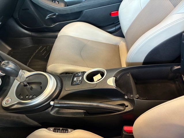 Used 2014 Nissan 370Z Touring RWD image 19