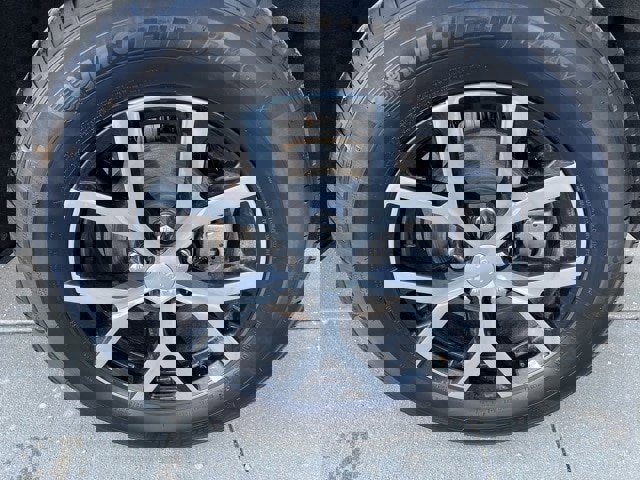 Certified 2025 Jeep Grand Cherokee Limited image 10