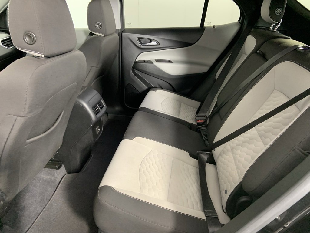 Used 2020 Chevrolet Equinox LS w/ LS Convenience Package image 17