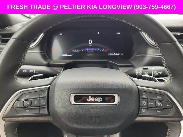 Used 2024 Jeep Grand Cherokee Limited AWD/4WD image 30