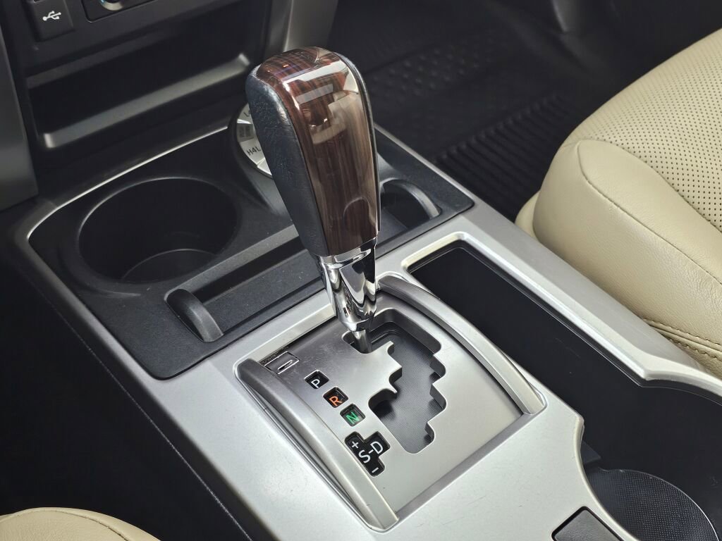 Used 2023 Toyota 4Runner Limited image 32