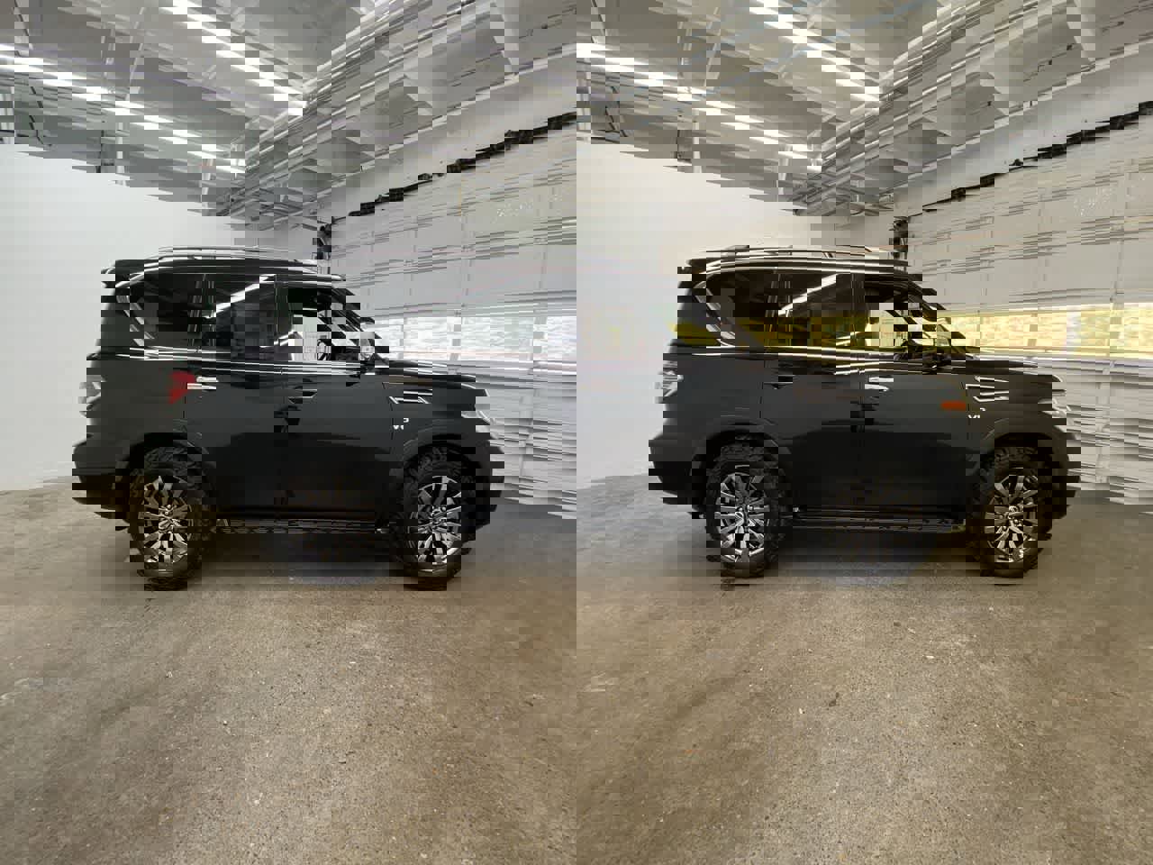 Used 2019 Nissan Armada Platinum w/ Captain's Chairs Package image 7