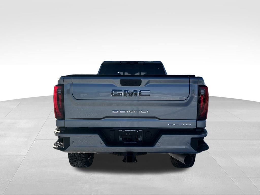 Used 2024 GMC Sierra 2500 Denali Ultimate image 20