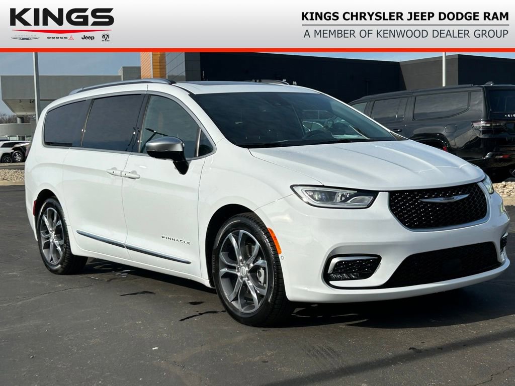 New 2026 Chrysler Pacifica Pinnacle