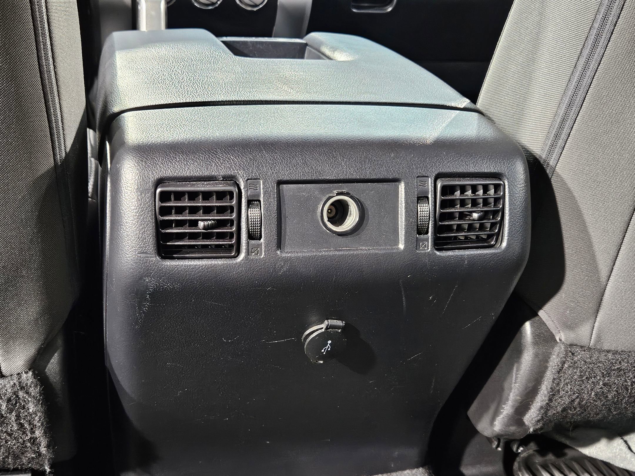Used 2018 Toyota Tundra SR5 w/ SR5 Upgrade Package RWD image 36