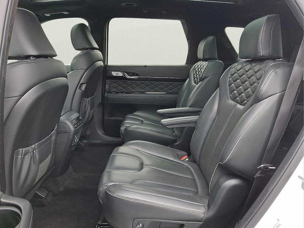 Used 2021 Hyundai Palisade Calligraphy image 11