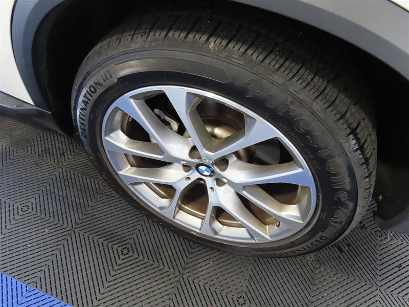 Used 2024 BMW X5 sDrive40i w/ Premium Package RWD image 36