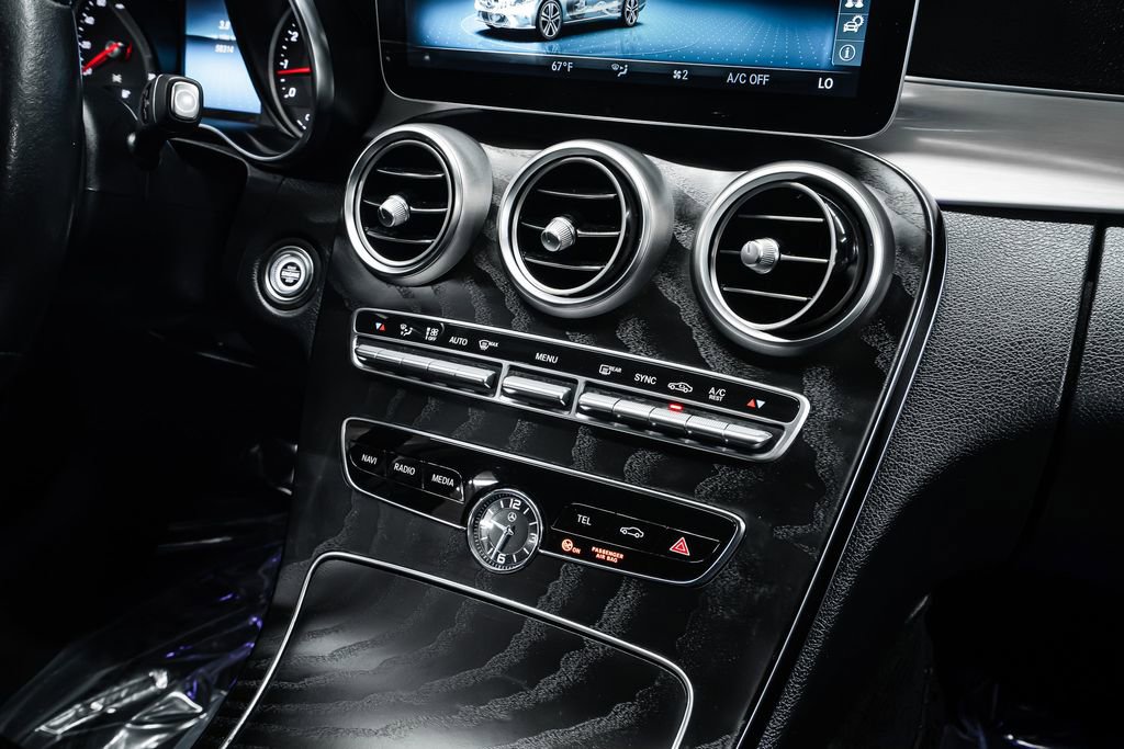 Used 2020 Mercedes-Benz C 300 Sedan w/ Premium Package image 15