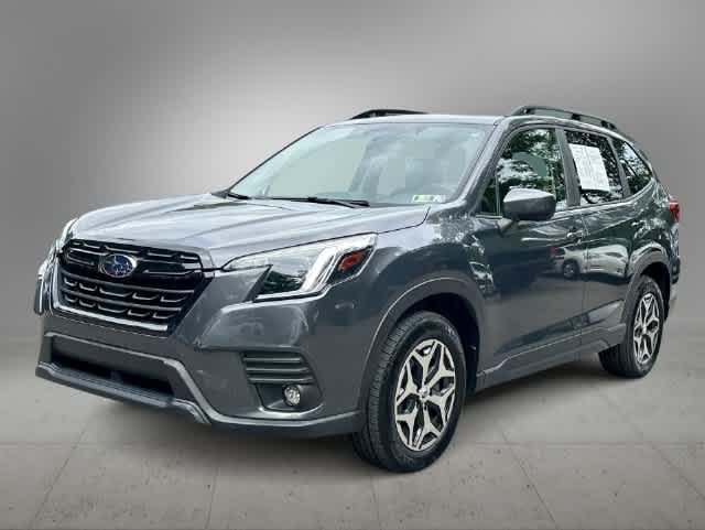 Used 2024 Subaru Forester Premium AWD/4WD image 1