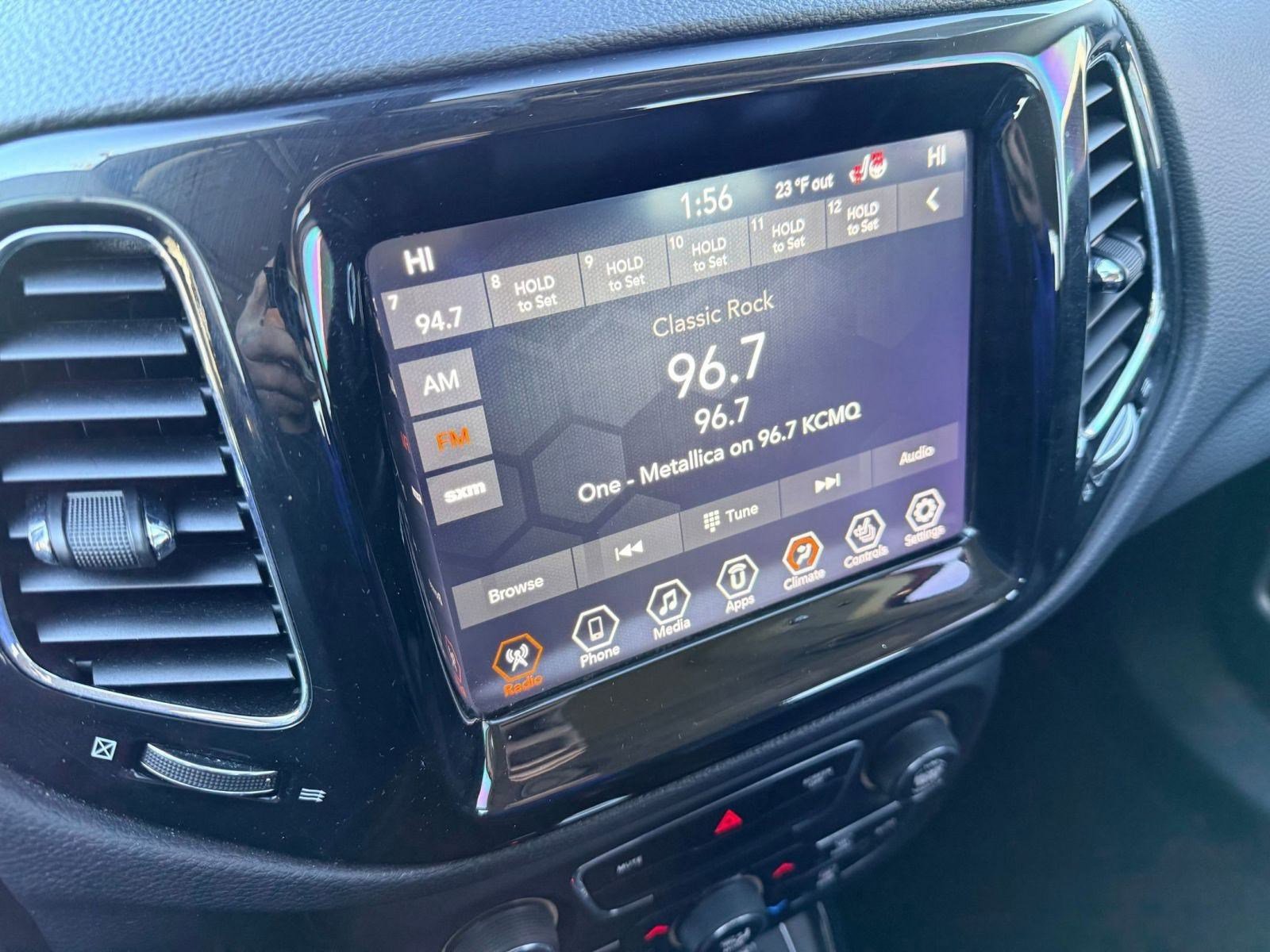 Used 2019 Jeep Compass Limited image 28