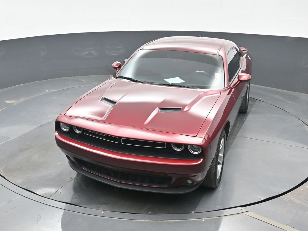 Used 2020 Dodge Challenger SXT image 23