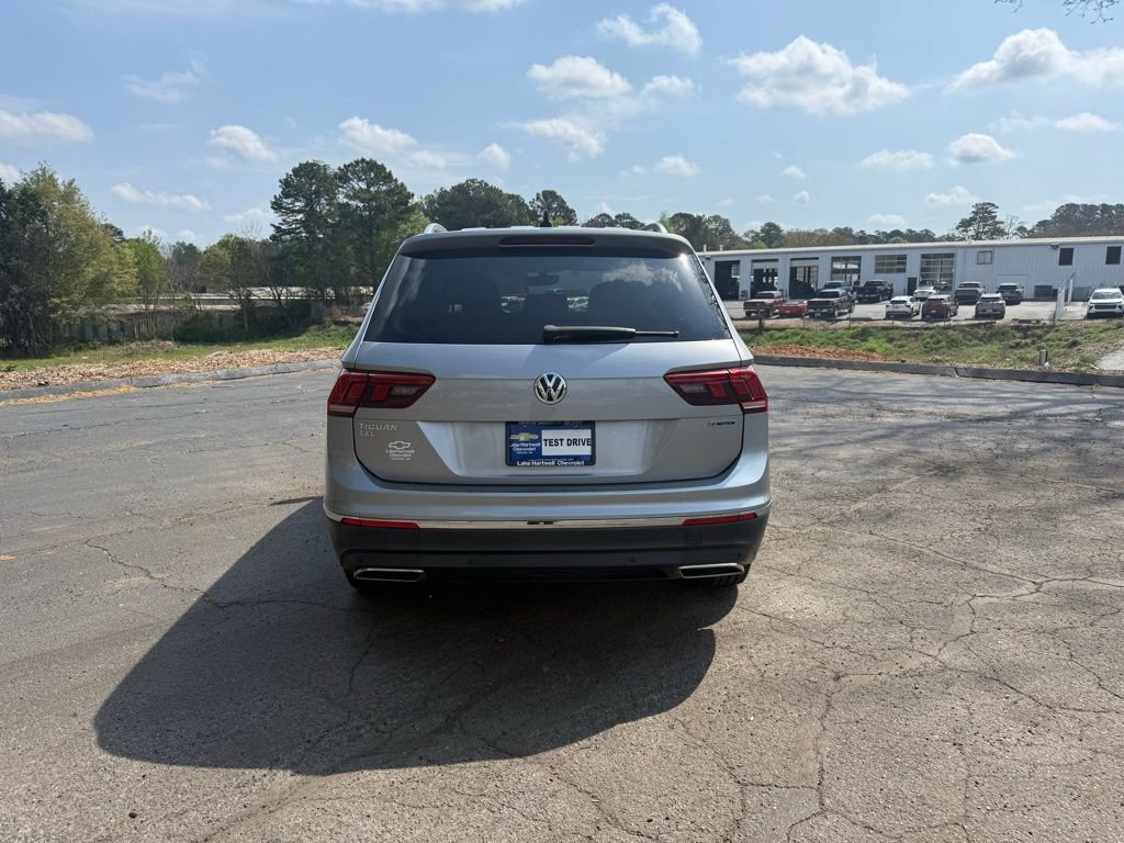 Used 2019 Volkswagen Tiguan SEL w/ 3rd Row Seat Package image 3