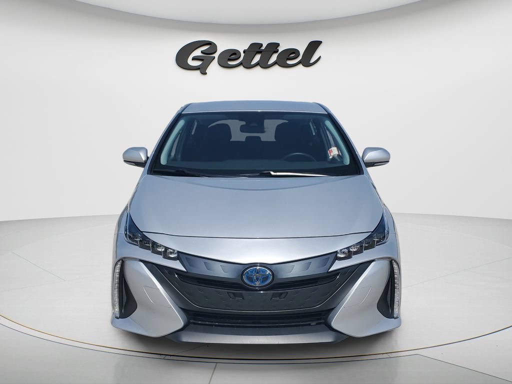 Certified 2021 Toyota Prius Prime LE FWD image 2