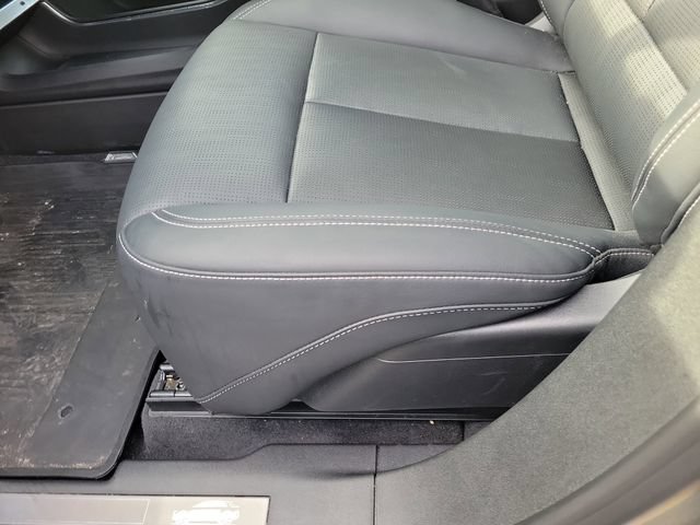 Certified 2024 Cadillac Lyriq Luxury AWD/4WD image 21