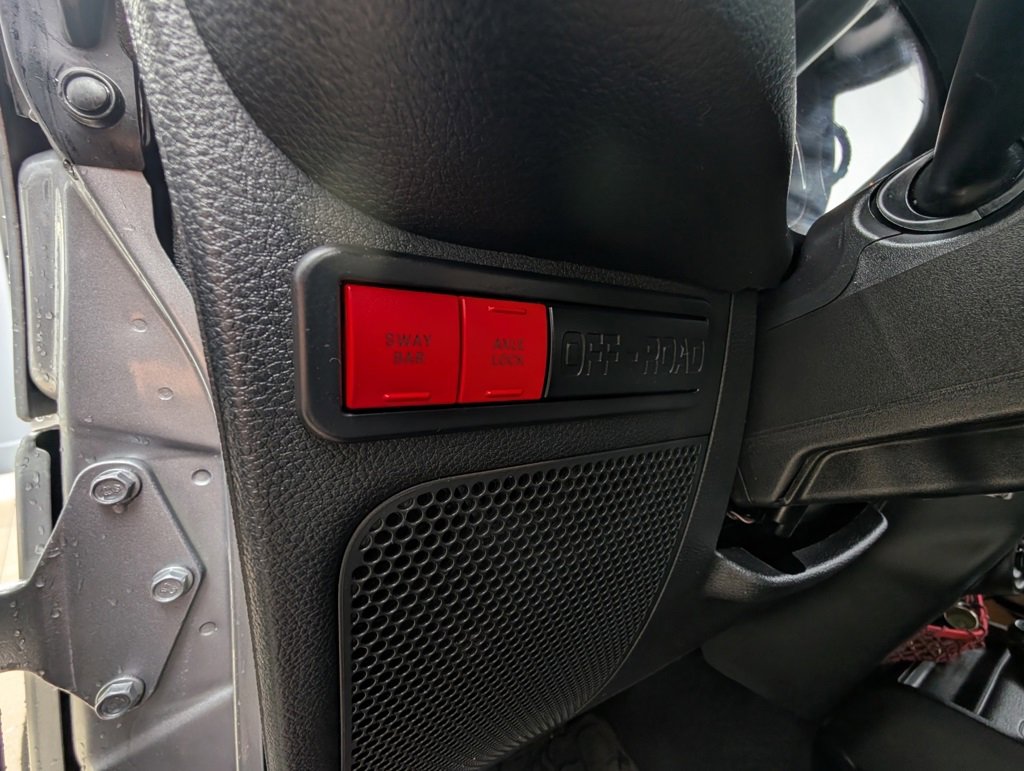 Used 2018 Jeep Wrangler Unlimited Rubicon image 39