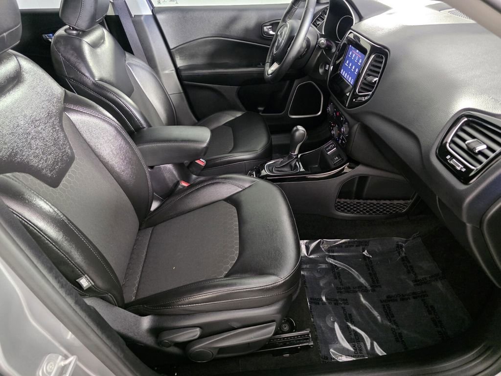 Certified 2020 Jeep Compass Altitude image 33