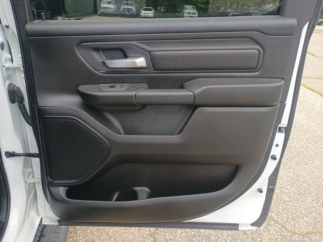 Used 2026 RAM 1500 Express AWD/4WD image 16