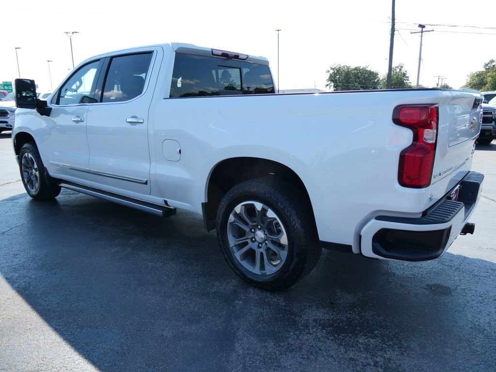 Certified 2024 Chevrolet Silverado 1500 High Country w/ Technology Package AWD/4WD image 8