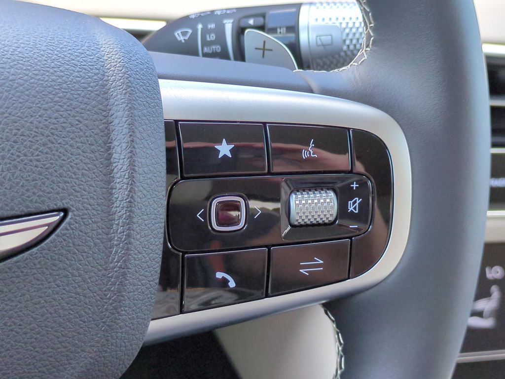 Used 2026 Genesis GV70 2.5T image 22