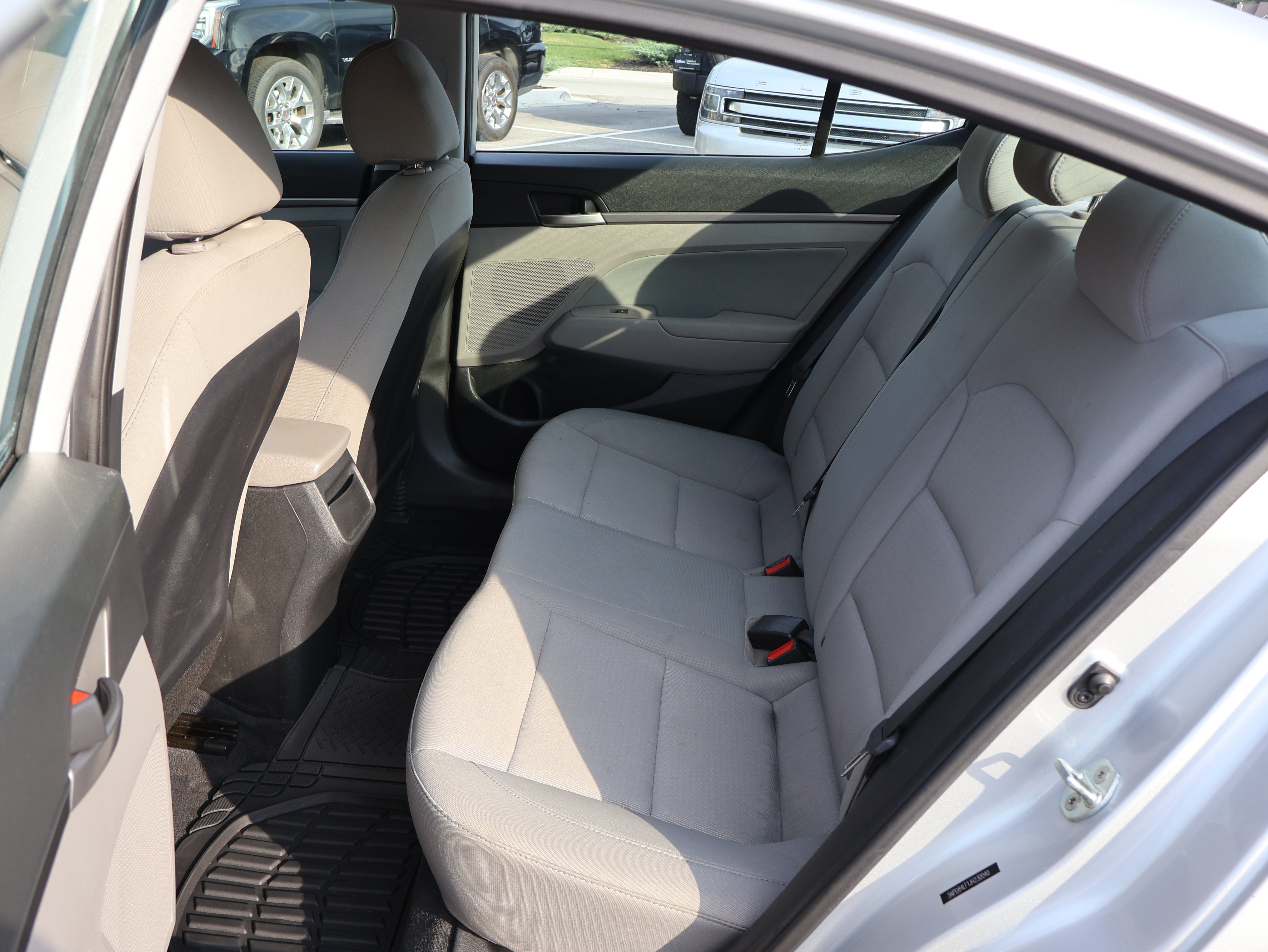 Used 2018 Hyundai Elantra SEL FWD image 11