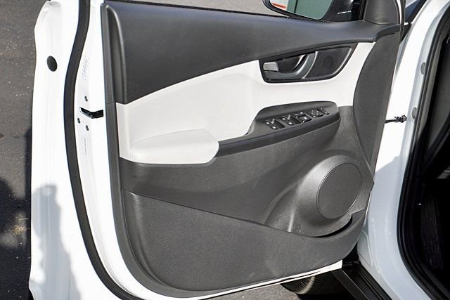 Certified 2023 Hyundai Kona SEL image 22