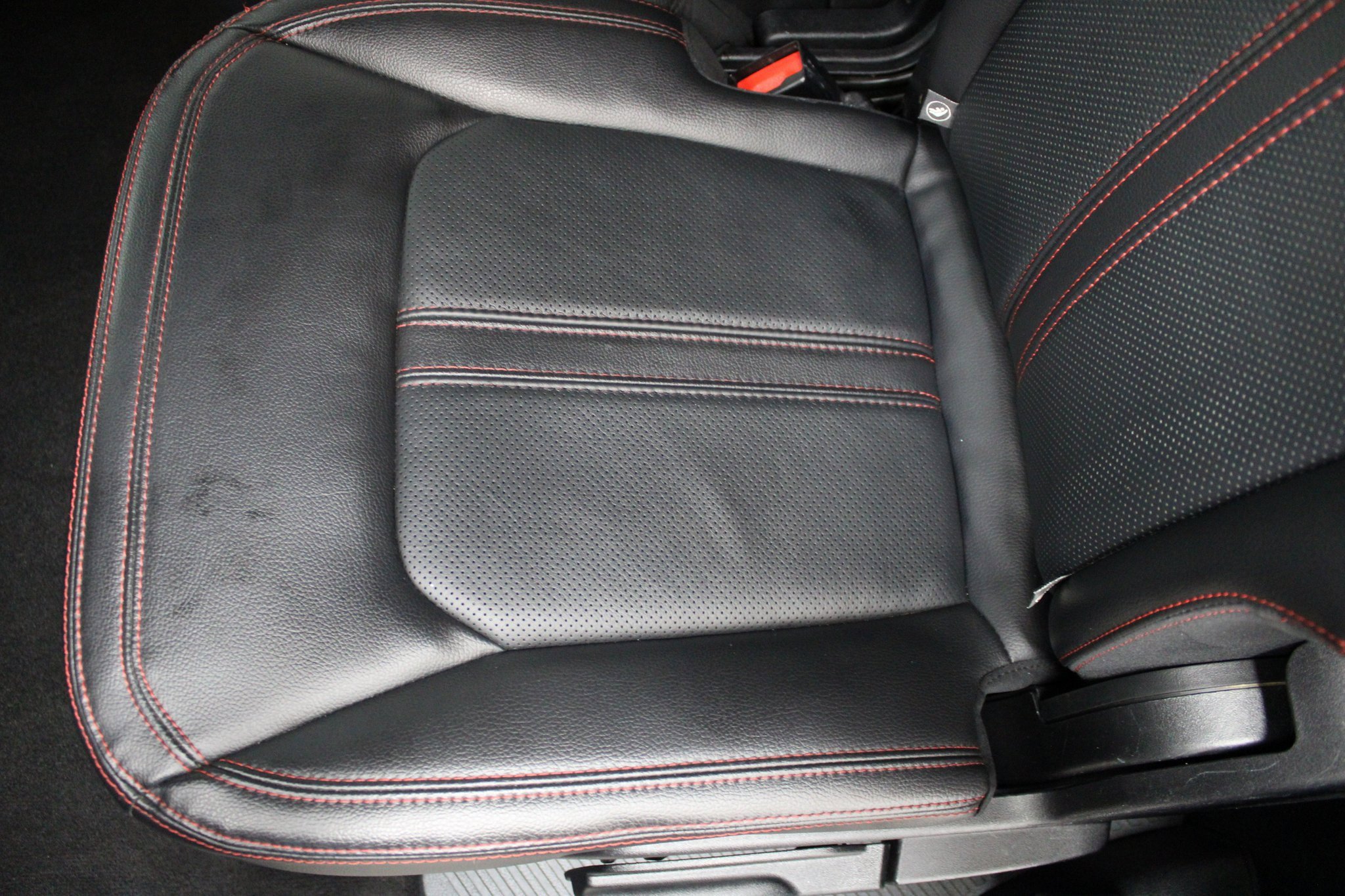 Used 2021 Ford Expedition Max Limited w/ Equipment Group 303A image 17