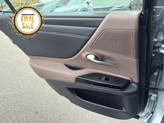 New 2025 Lexus ES 350 w/ Premium Package image 16