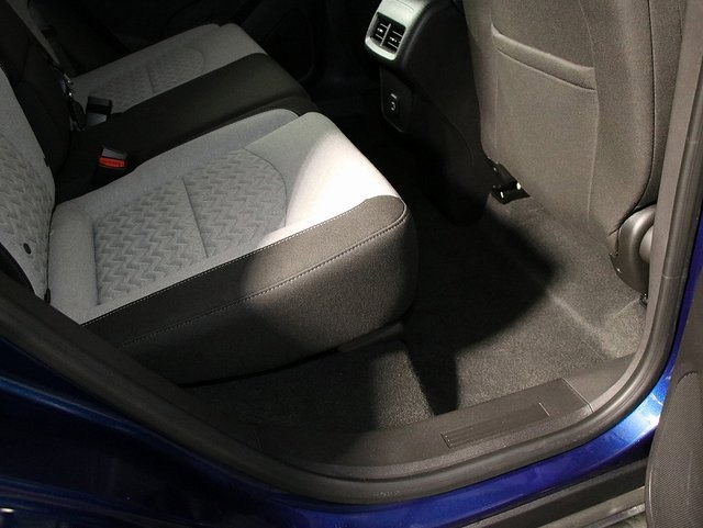 Used 2023 Chevrolet Equinox LS w/ LS Convenience Package image 30