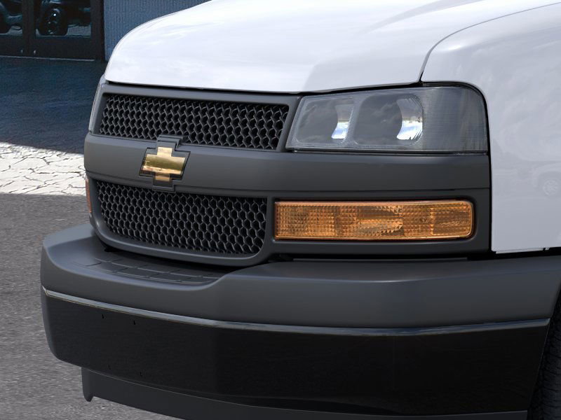 New 2026 Chevrolet Express 2500 image 40