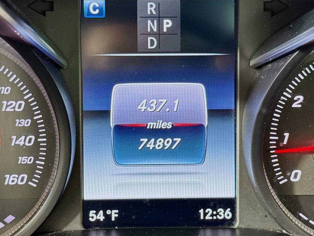 Used 2017 Mercedes-Benz GLC 300 4MATIC image 29