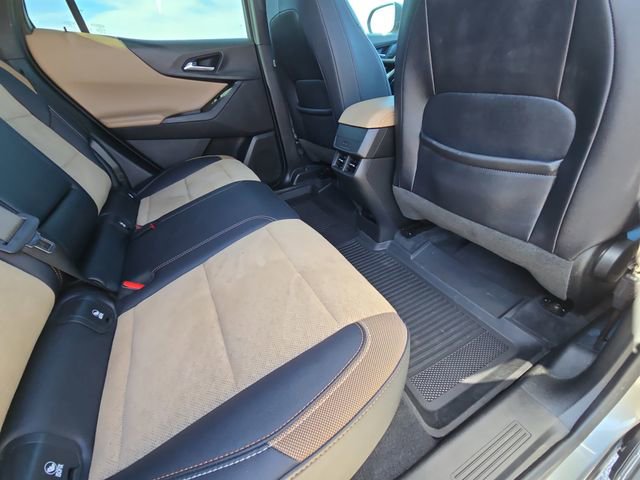 Used 2025 Chevrolet Equinox ACTIV image 11