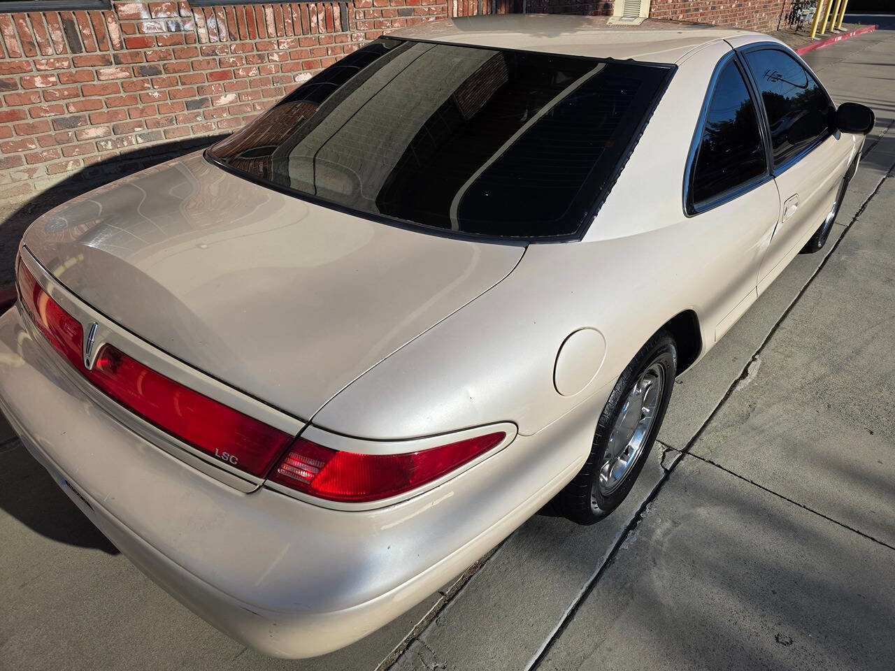 Used 1998 Lincoln Mark VIII LSC image 6