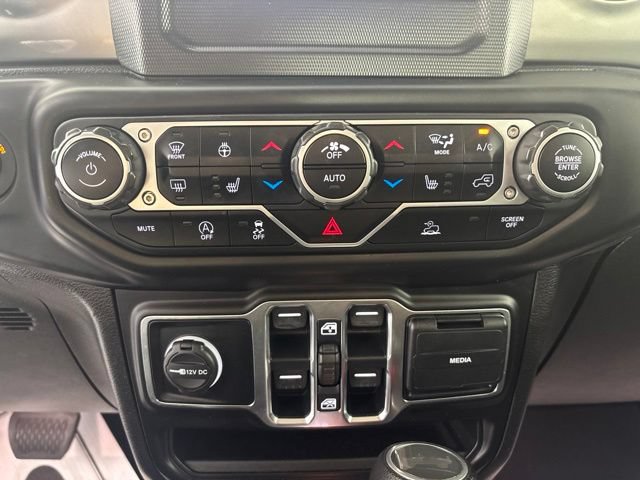 Used 2021 Jeep Wrangler Unlimited Sahara w/ LED Lighting Group AWD/4WD image 6
