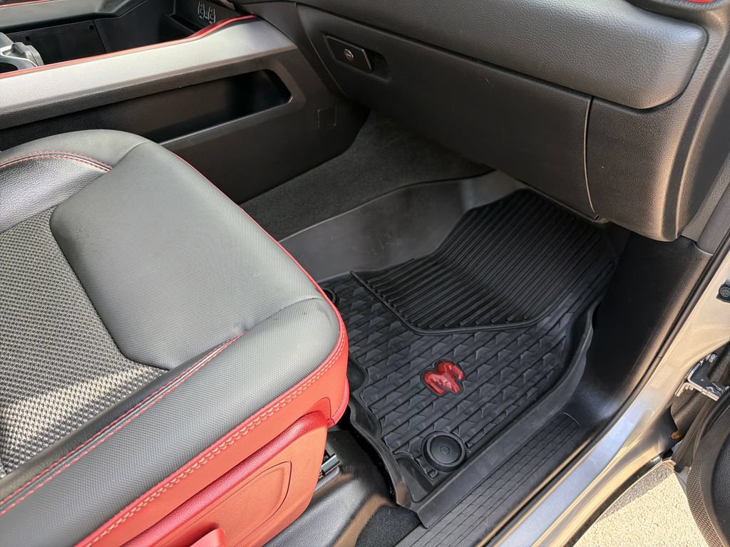 Used 2022 RAM 1500 Rebel AWD/4WD image 41