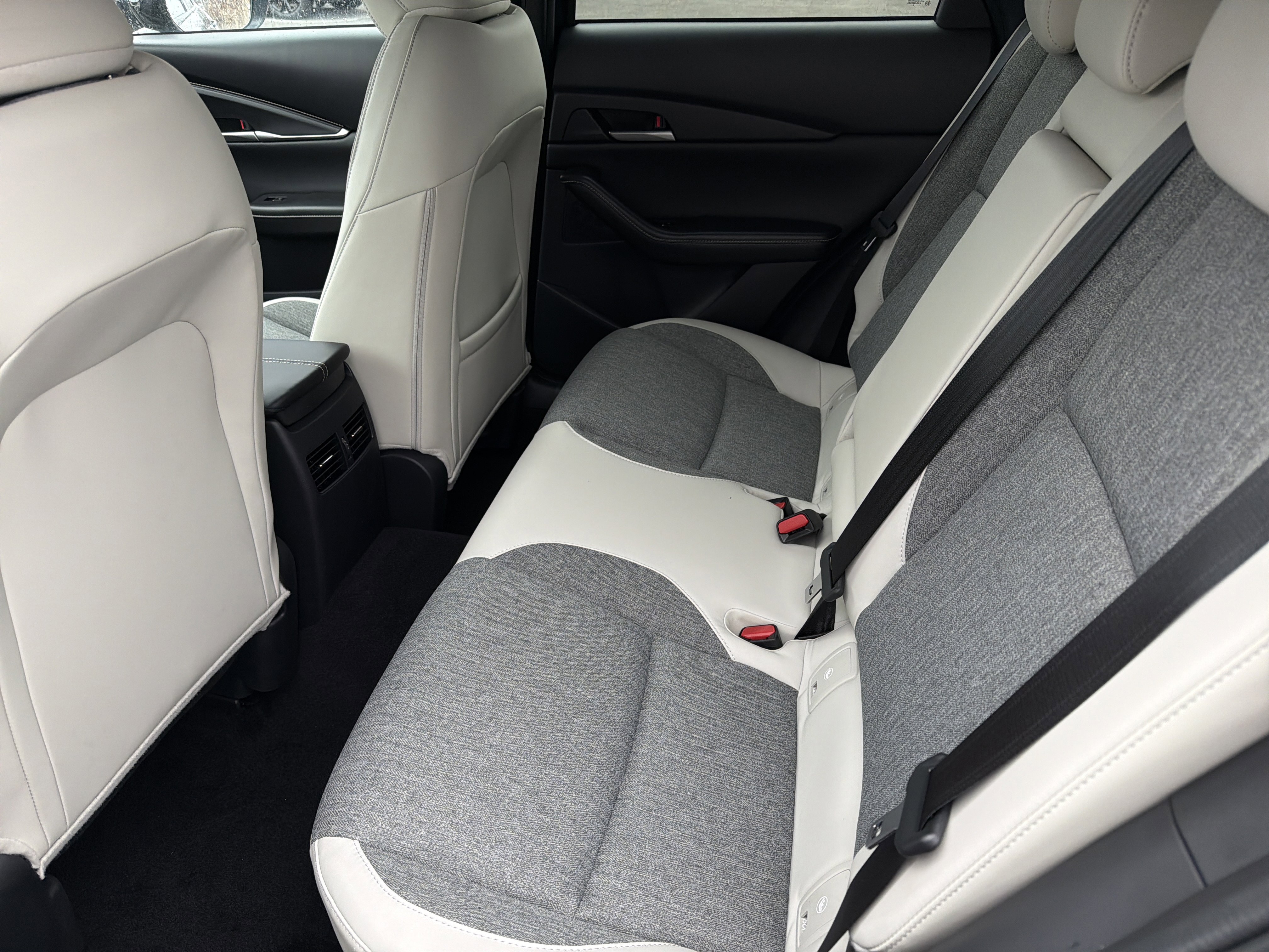 New 2026 MAZDA CX-30 AWD 2.5 S image 25