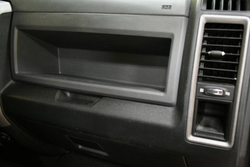 Used 2016 RAM 1500 Express RWD image 50