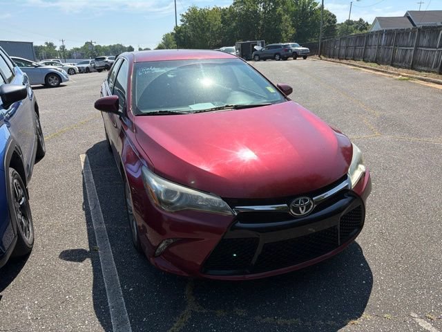 Used 2016 Toyota Camry SE FWD image 3