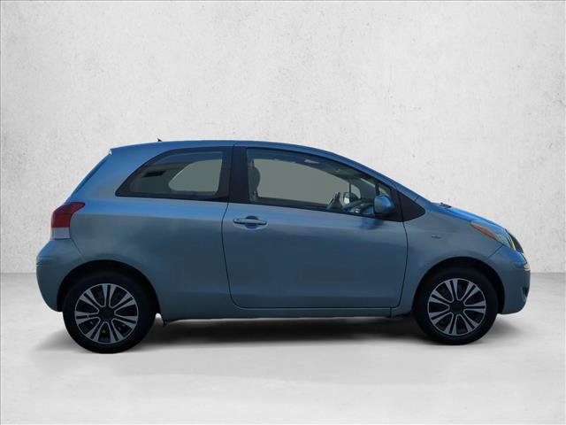 Used 2010 Toyota Yaris 2-Door Hatchback FWD image 4