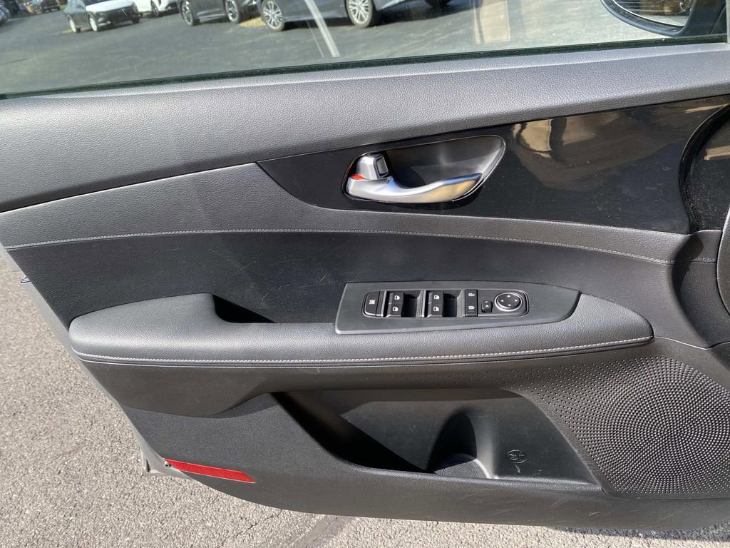 Used 2024 Kia Forte GT-Line FWD image 21