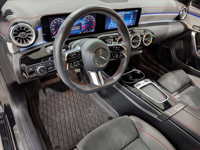 Used 2025 Mercedes-Benz CLA 250 image 10