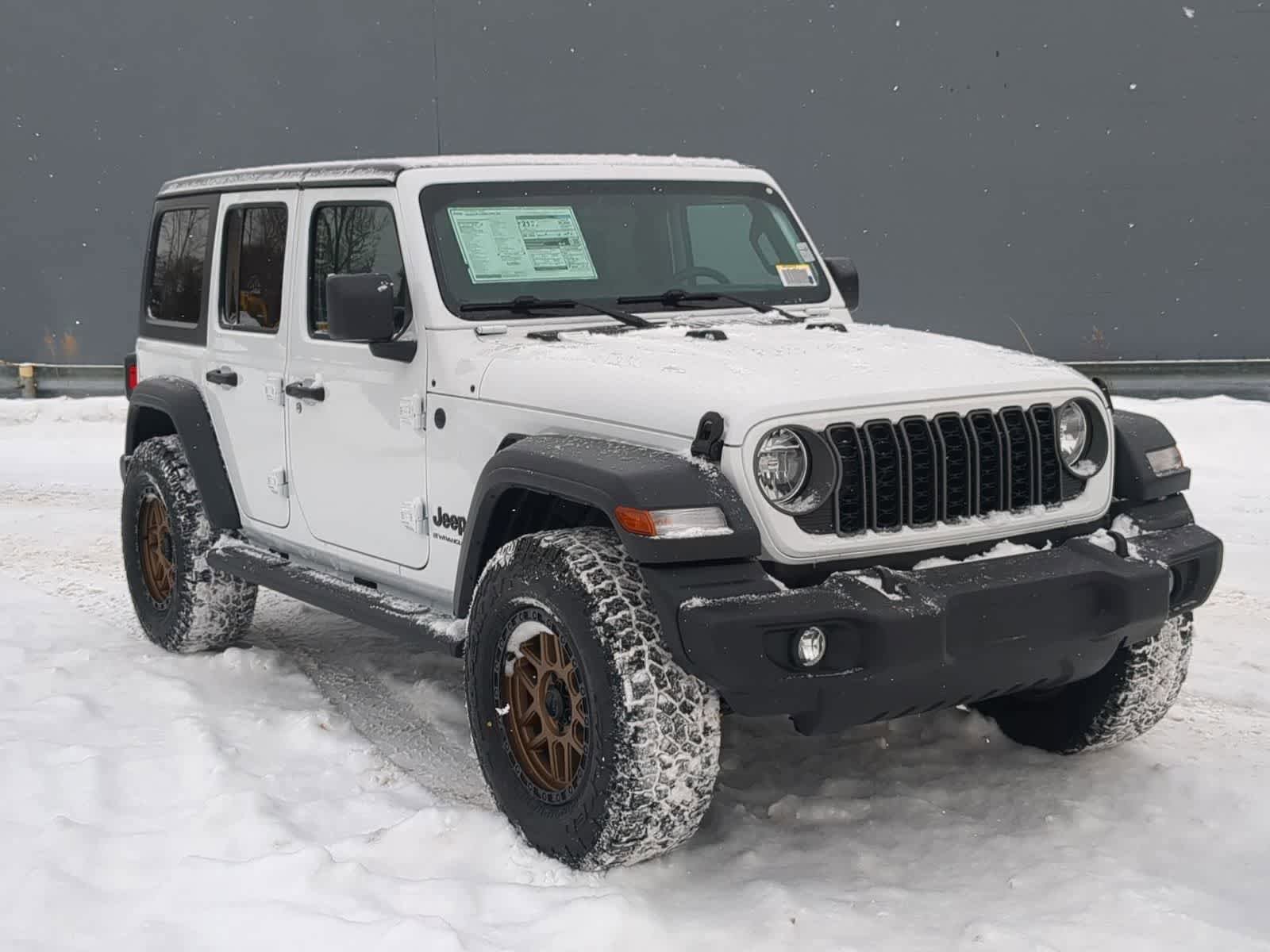 Used 2026 Jeep Wrangler Sport AWD/4WD image 16
