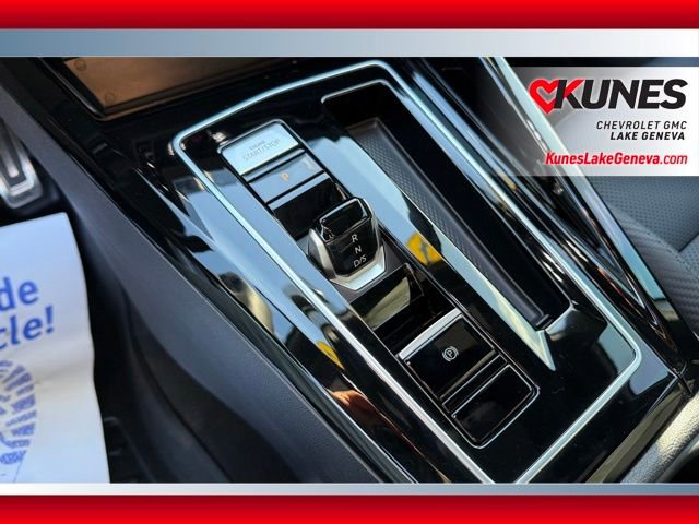 Used 2024 Volkswagen Golf R image 22