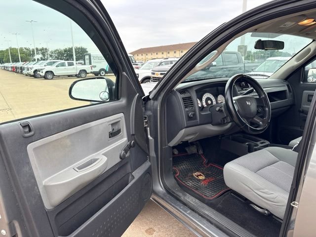 Used 2010 Dodge Dakota ST RWD image 9