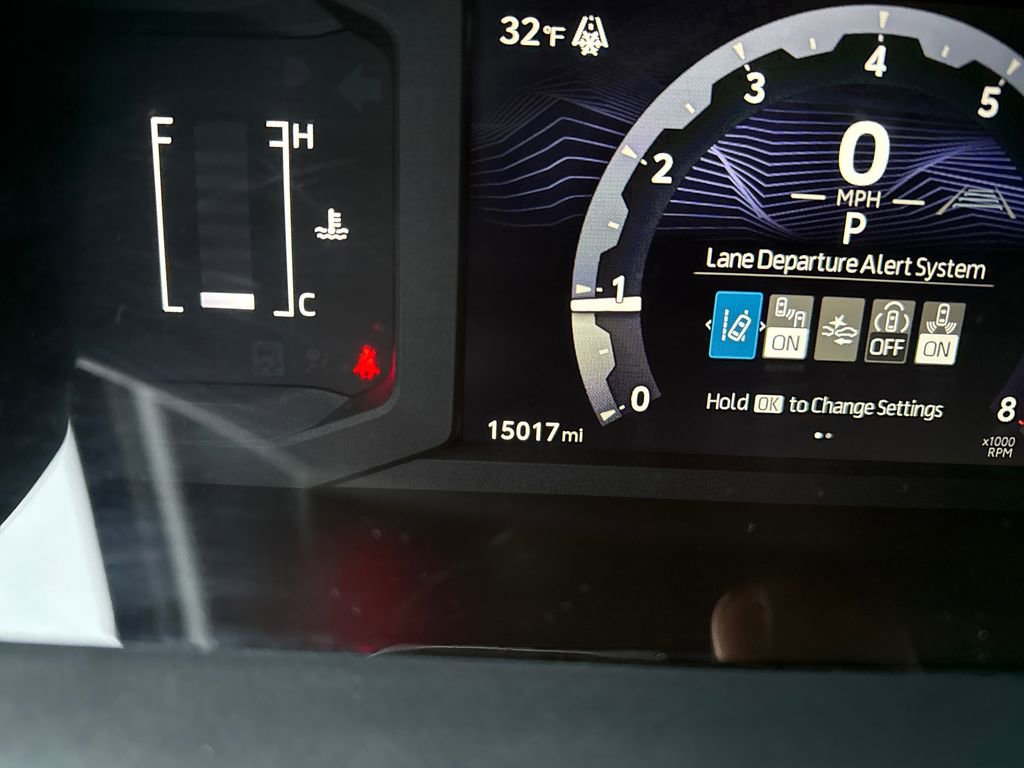 Used 2025 Toyota 4Runner SR5 image 18