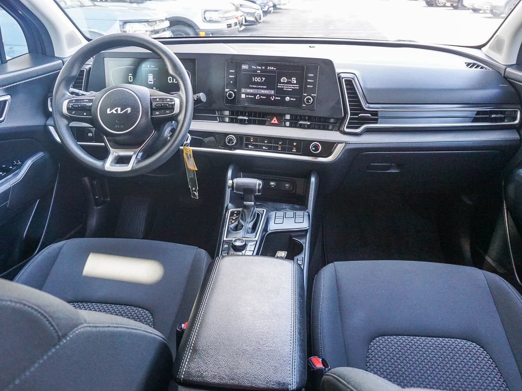 Certified 2023 Kia Sportage LX FWD image 15