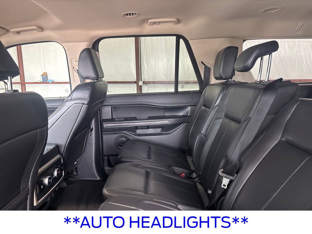 Used 2024 Ford Expedition Max XLT RWD image 17